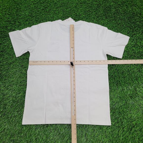 Hello-Kitty Shirt Womens Large 20x26 Sanrio Chenille-Embroidered - Picture 4 of 15